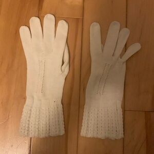 Vintage 1950s White Knit Lace Evening Opera Wedding Gloves